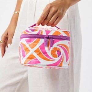 NEW ALOHA Collection x Hawaiian Airlines Vintage Swirl Cabin Crew Kit 1970’s